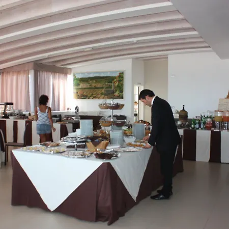 White Hotel-3